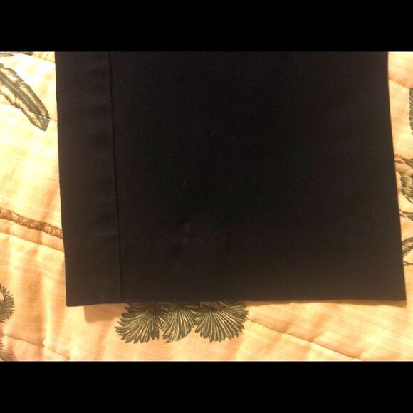 Nice slimming pants by Kenneth Cole in size 8 - Picture 3 of 3